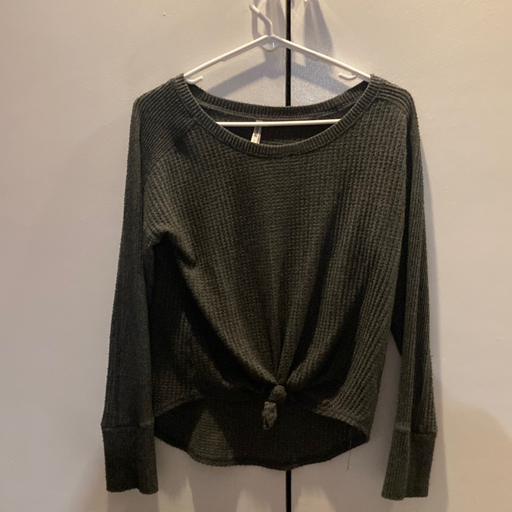 Small, Dark gray sweater, Super soft